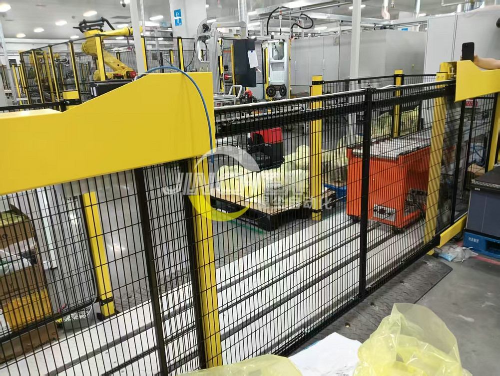 自動(dòng)門(mén)擺渡輥道線，封閉式輸送機(jī)，封閉輥道線，輥筒擺渡輸送線